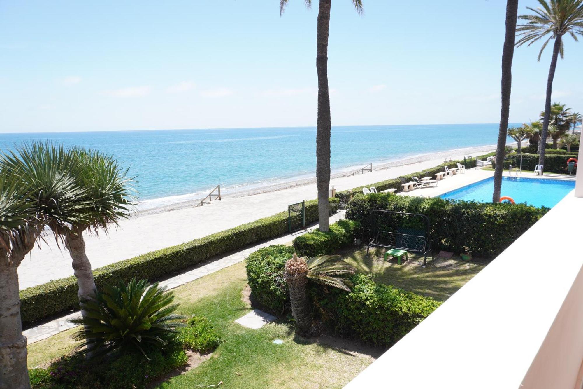 Beach View Playa Del Moral Estepona Exteriör bild